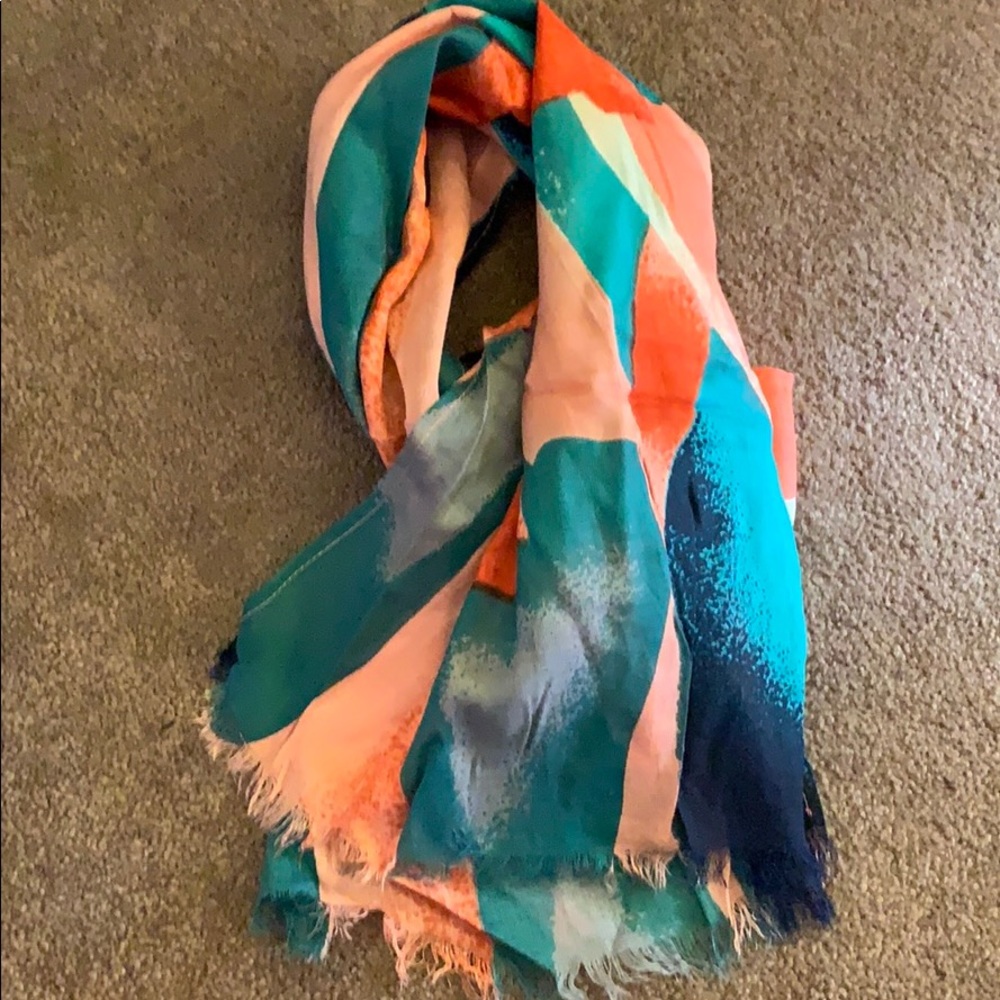 Jules Smith Scarf